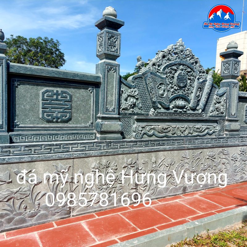 Hậu bành trong khu lăng mộ