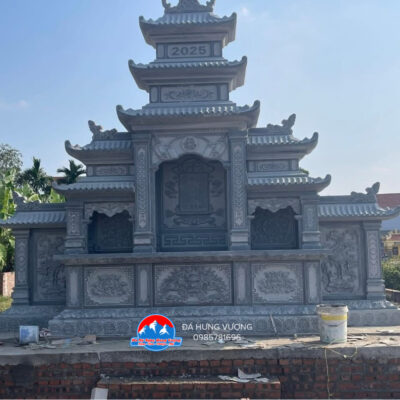 lăng thờ tam quan 5,6m đá xanh đen