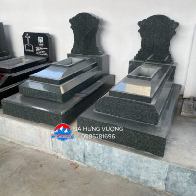 Mộ đá khối granit Bình Định kt 117x235