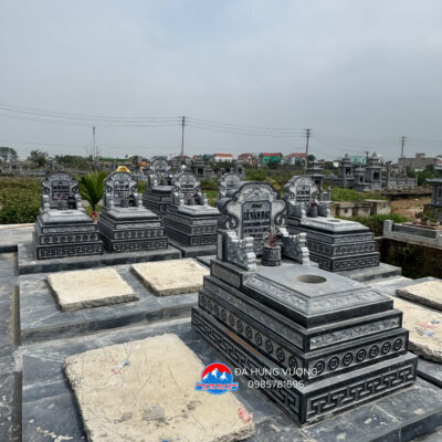 Mộ khối phù hợp với số lượng nhiều,trong nhiều khuôn viên khác nhau