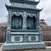 Mộ đôi đá xanh rêu